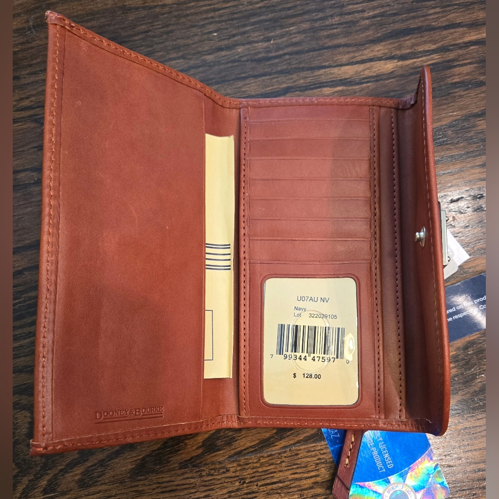 Dooney & Bourke Auburn University Navy and Orange Clutch NWT - Picture 3 of 4